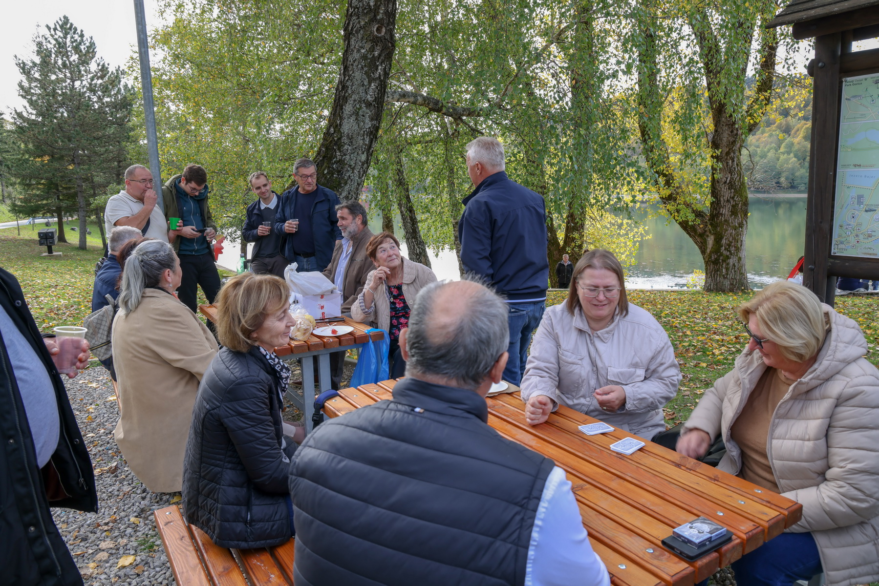 Klikni na fotografiju za uvecanje