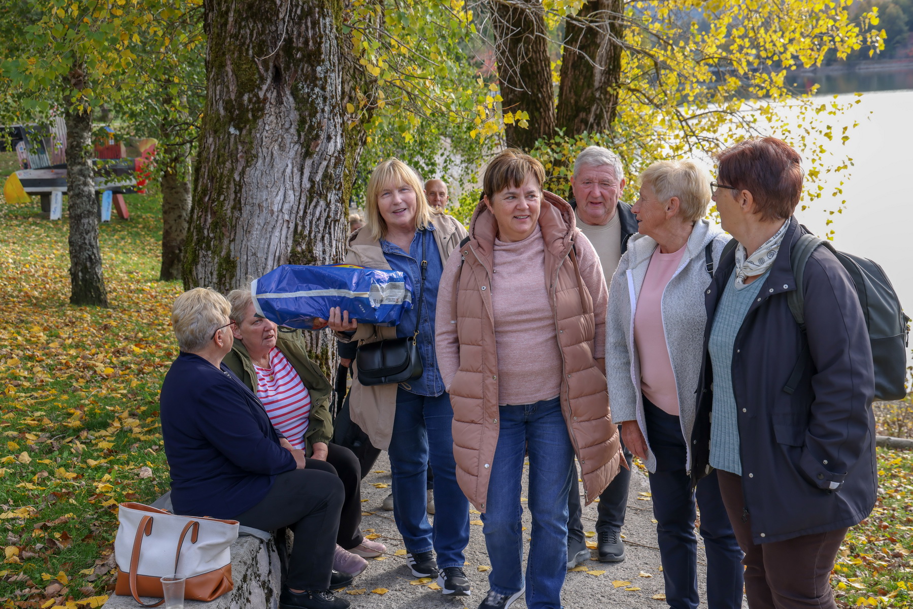 Klikni na fotografiju za uvecanje