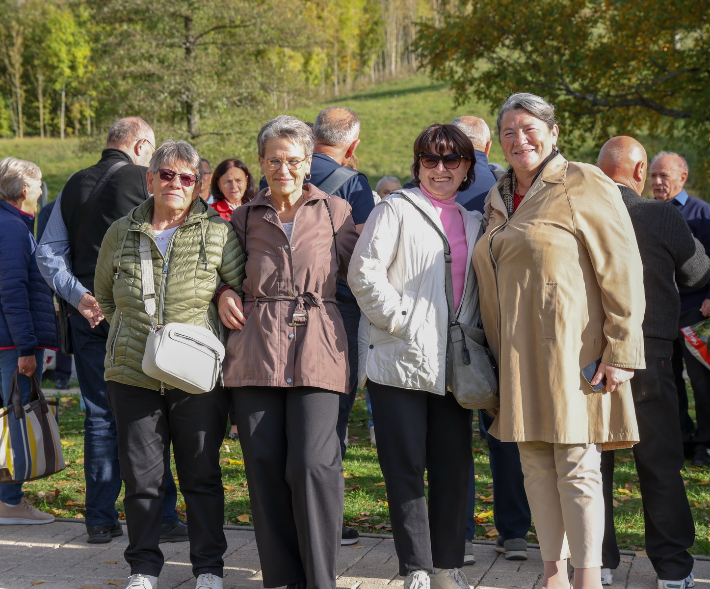 Klikni na fotografiju za uvecanje