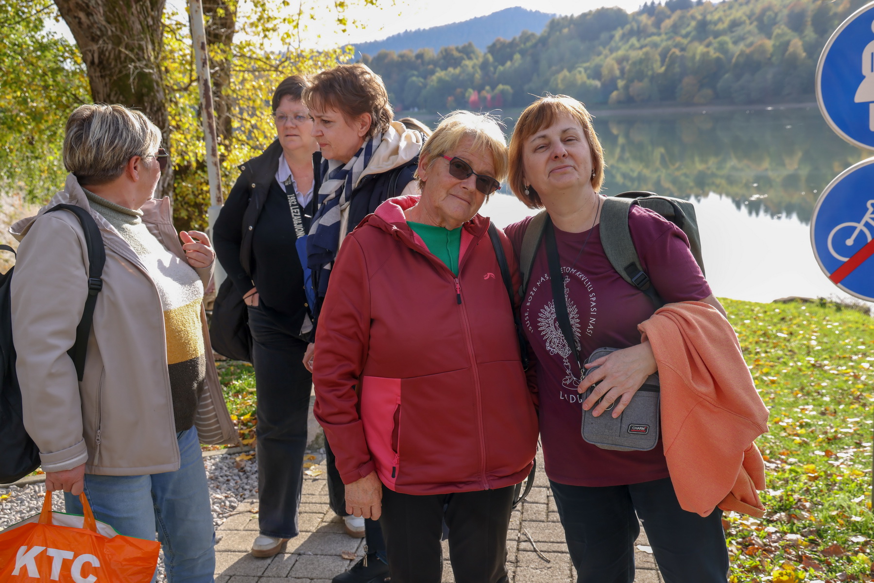Klikni na fotografiju za uvecanje